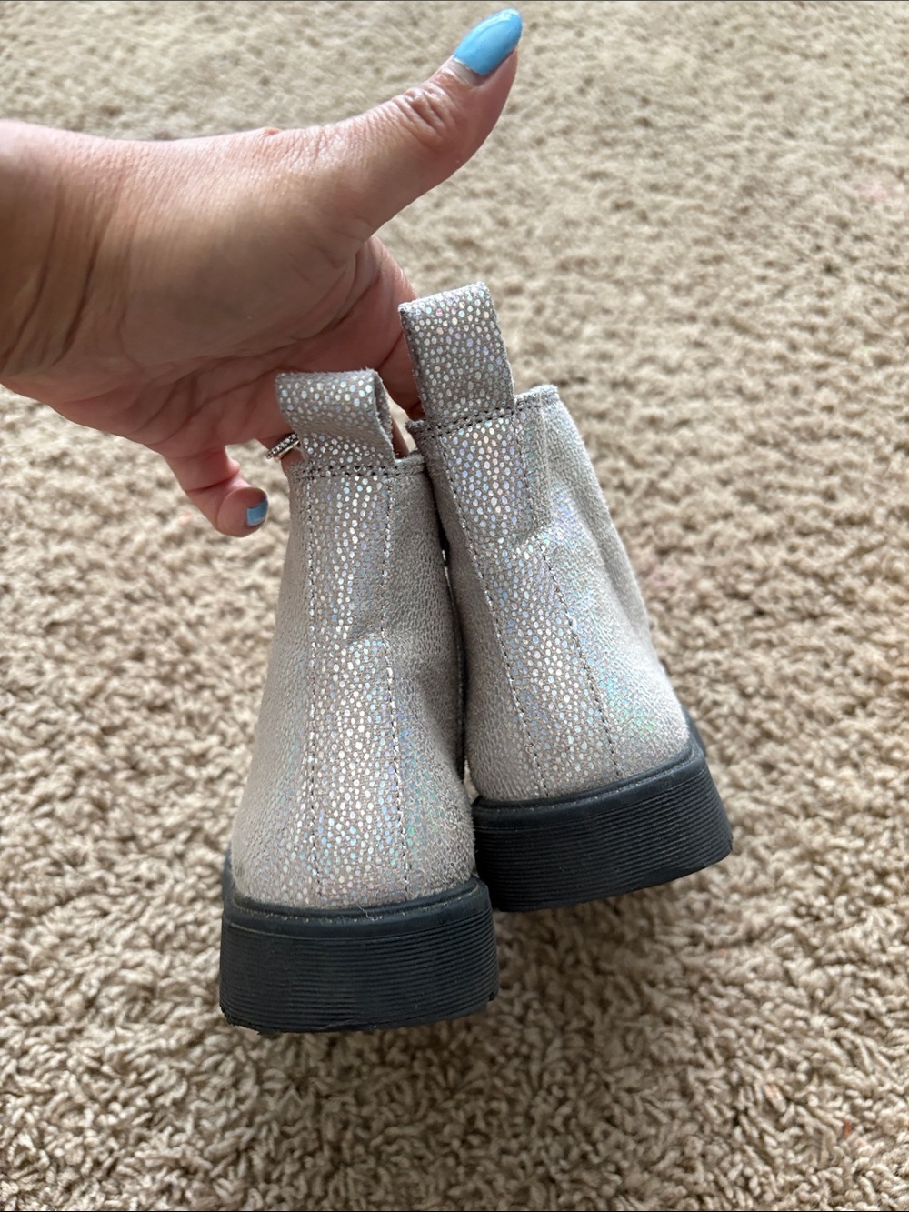 Harper Canyon Silver Sparkle Kids' Lace-Up Boots with Pastel Beads - Picture 4 of 6